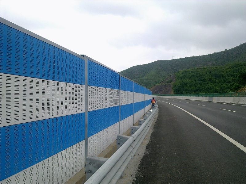 <a href=http://m.yzjhd.com/news_article?news_id=122>聲屏障</a>