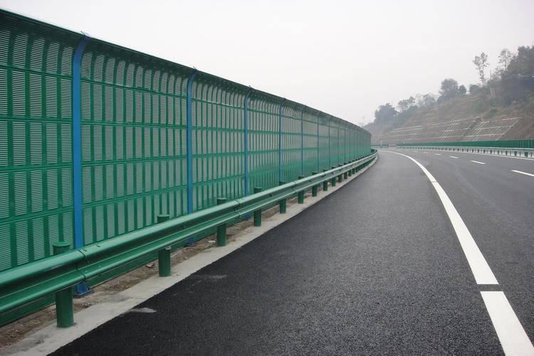 <a href=http://m.yzjhd.com/news_article?news_id=145>高速公路聲屏障廠家</a>